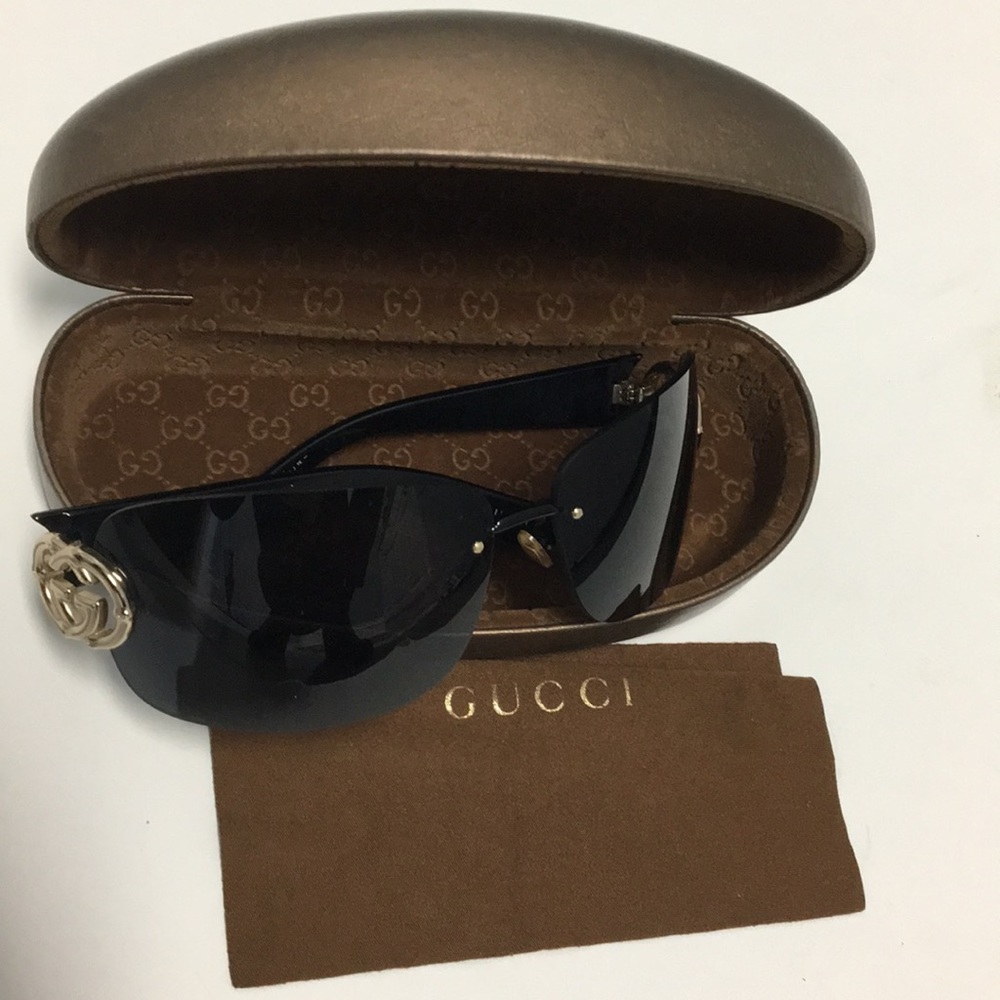 😎Authentic Gucci Sunglasses 😎
